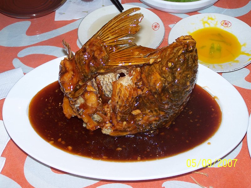 100_3534.JPG - Ryba v sladkokyslej omke - dleit je aj dizajn! ***** Fish in sweet-sour sauce - the design is important!