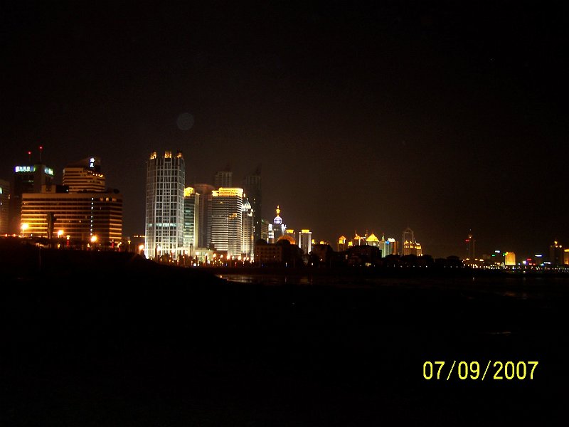 100_3701.JPG - Veern chingtao. ***** Evening Qingdao.